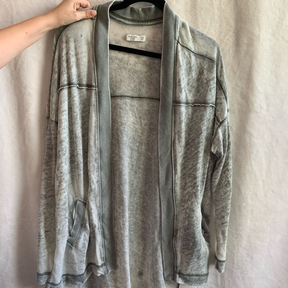 Army green Abercrombie cardigan